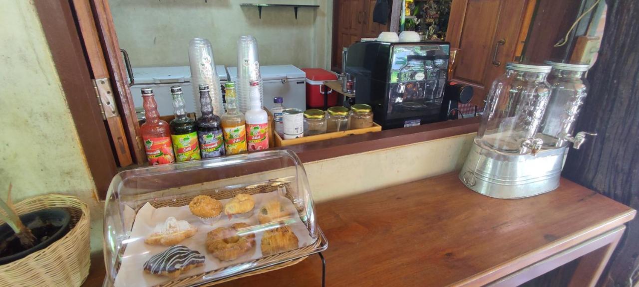 Baansuan Lychee Maeklong Resort Ampawa アムパワー エクステリア 写真
