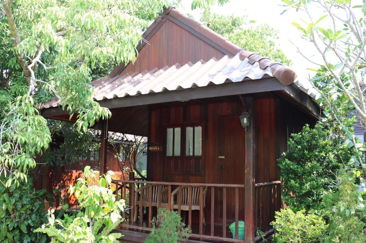 Baansuan Lychee Maeklong Resort Ampawa アムパワー エクステリア 写真