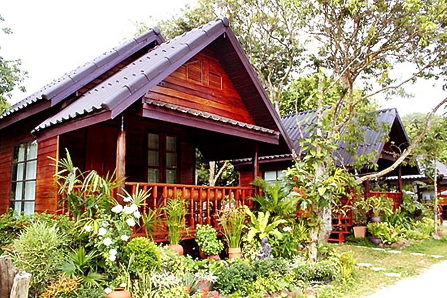Baansuan Lychee Maeklong Resort Ampawa アムパワー エクステリア 写真