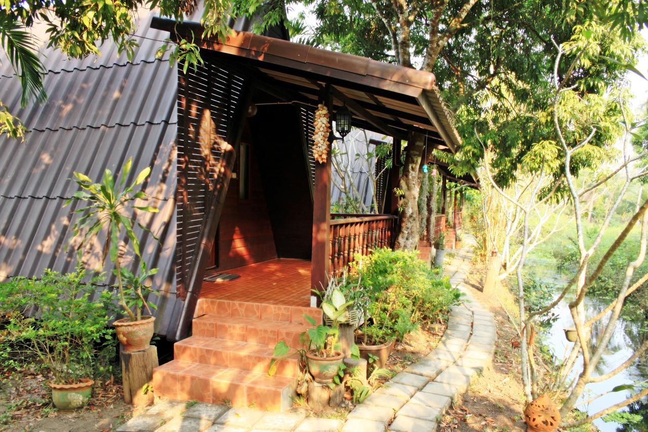 Baansuan Lychee Maeklong Resort Ampawa アムパワー エクステリア 写真